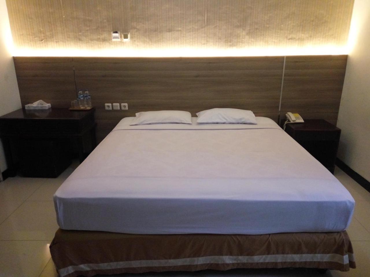 Hotel Matahari 요그야카르타 외부 사진